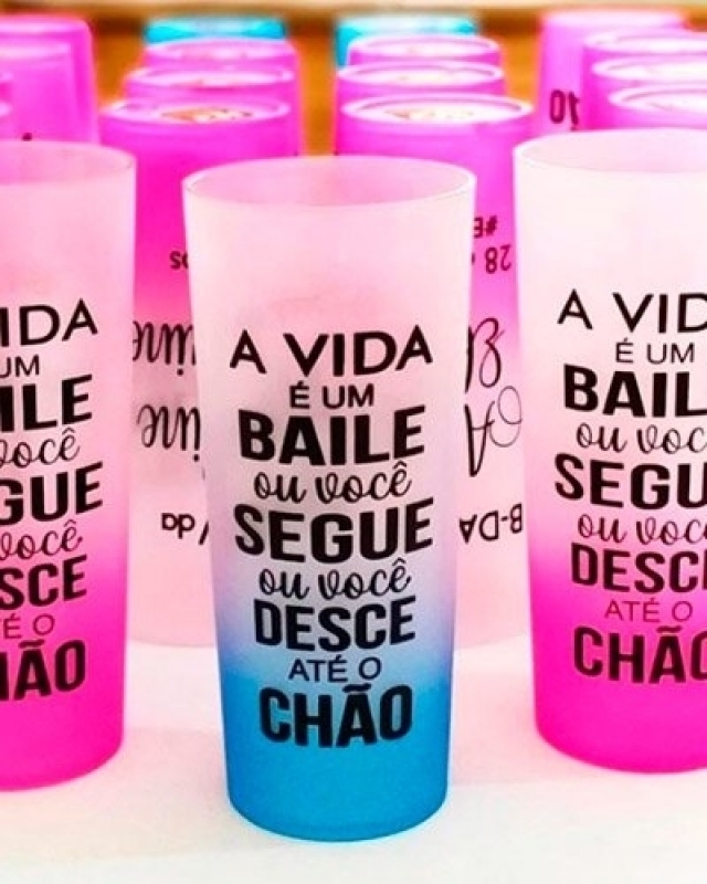 Copo Personalizado para Lembrança de Casamento Vila Pavão - Copos Long Drink Personalizados para Casamento