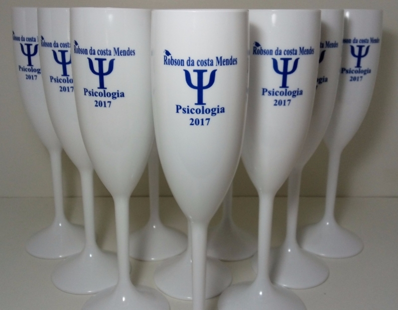 Loja de Taças de Acrilico Personalizadas para Formatura Uruguaiana - Taças de Acrílico para Drinks