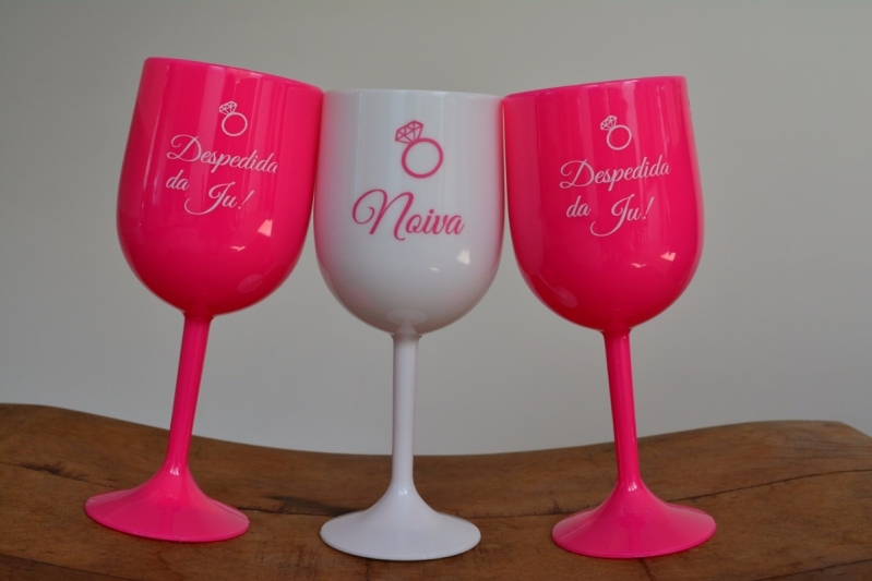 Taças de Acrílico para Vinho Vila Progredior - Taças de Acrilico Personalizadas para Casamento