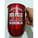 copos de alumínio personalizado 200ml quem faz Jandira